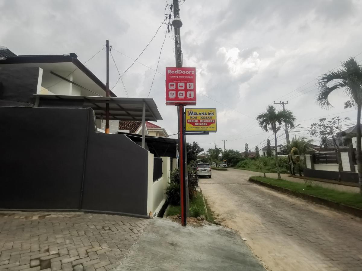 RedDoorz @ Jalan Urip Sumoharjo Lampung Hotel Bandar Lampung Bagian luar foto