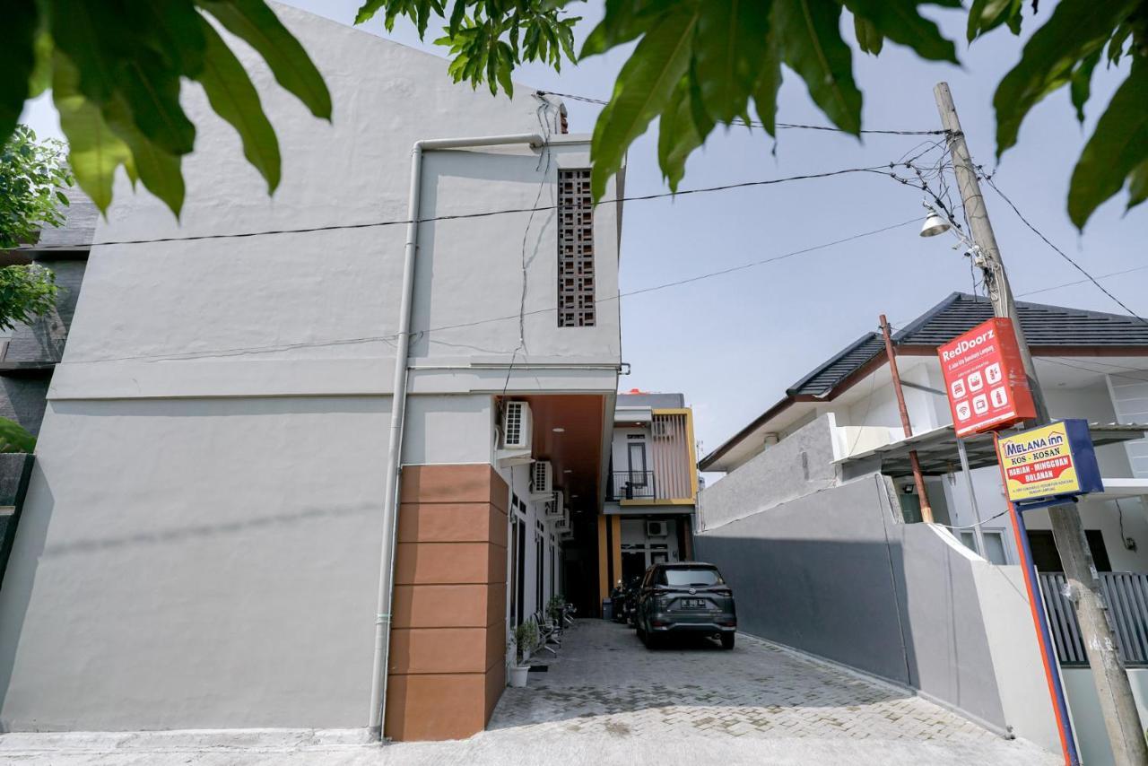 RedDoorz @ Jalan Urip Sumoharjo Lampung Hotel Bandar Lampung Bagian luar foto