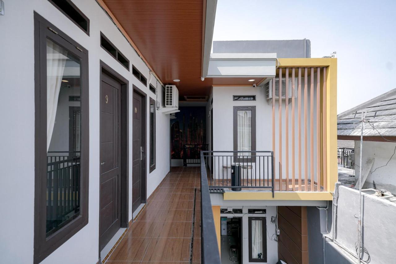 RedDoorz @ Jalan Urip Sumoharjo Lampung Hotel Bandar Lampung Bagian luar foto